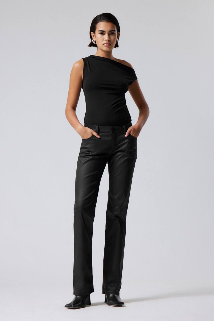 Online Weekday Lana Coated Trousers