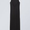 Hot Weekday Yael Open Back Dress