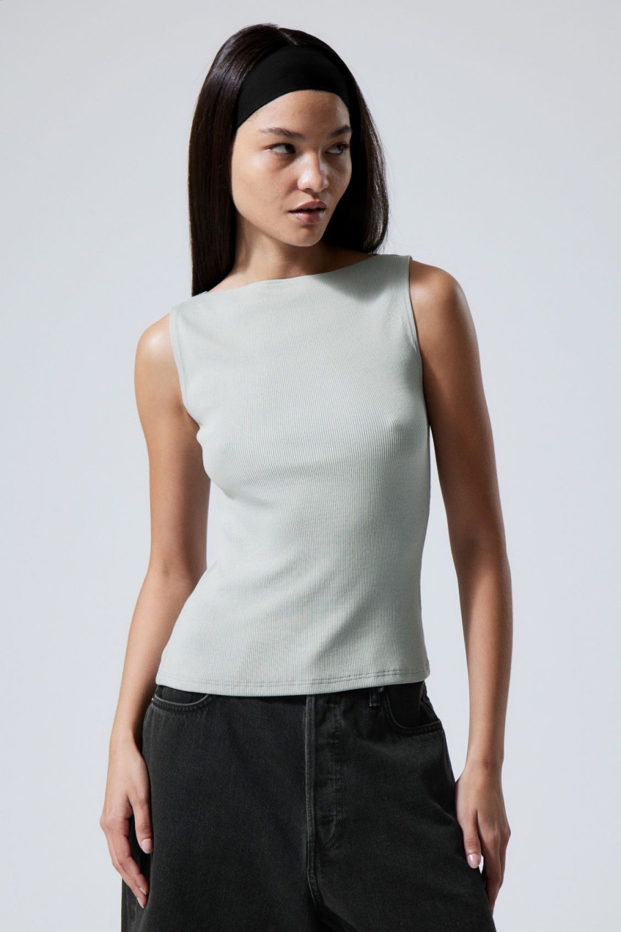 Best Weekday Annie Rib Boatneck Top