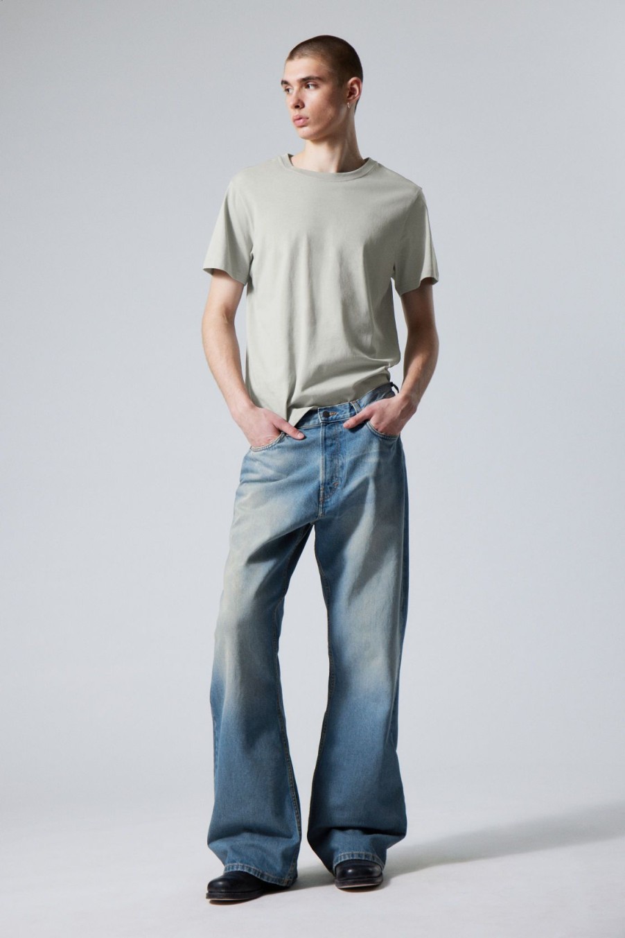 Wholesale Weekday Time Loose Bootcut Jeans