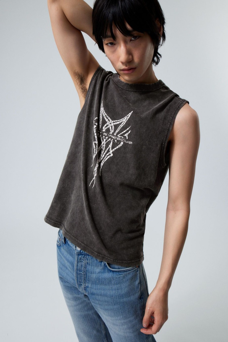 Best Weekday Boxy Graphic Tank Top