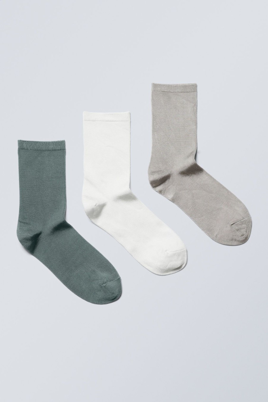 Clearance Weekday 3-Pack Shiny Socks