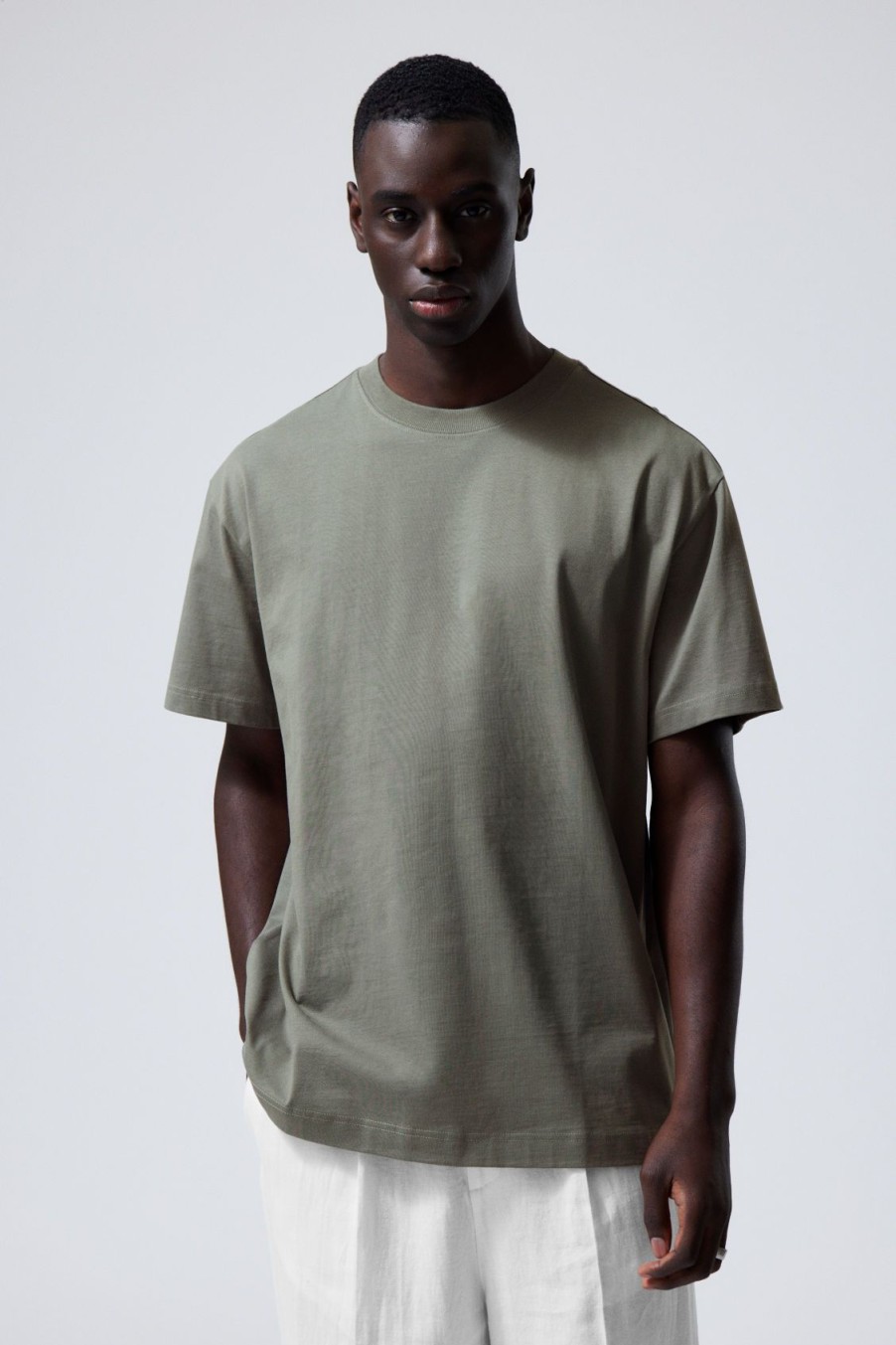 Best Weekday Oversized Heavyweight T-Shirt