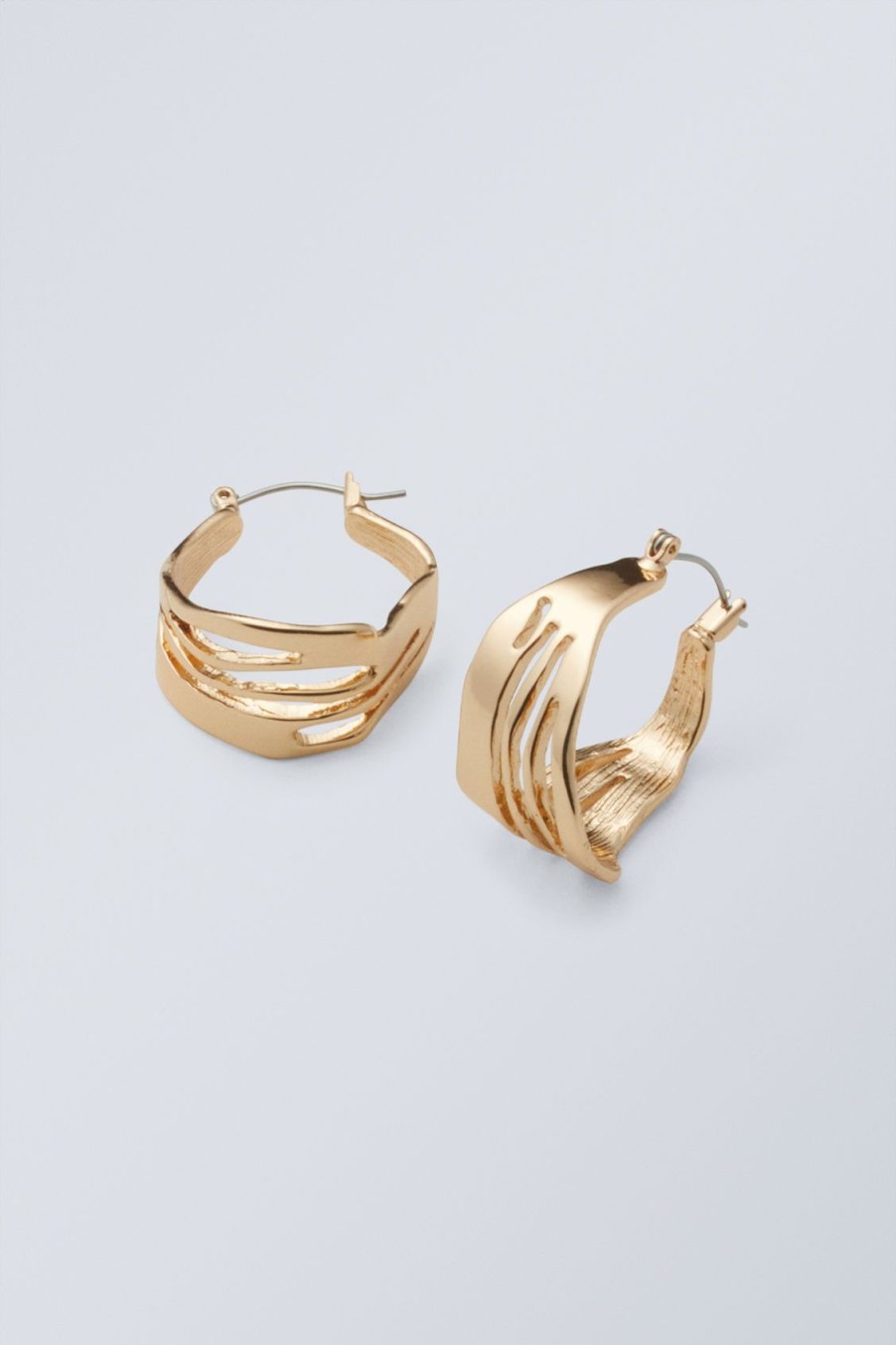 Clearance Weekday Motion Hoop Earrings