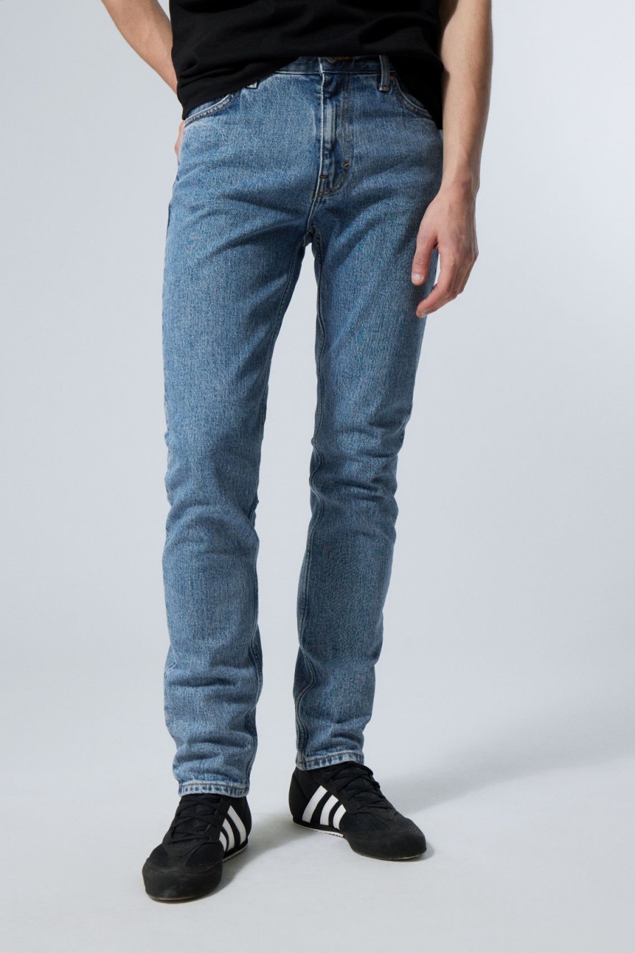 Clearance Weekday Sunday Slim Tapered Jeans