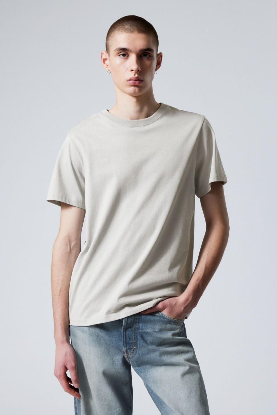 Best Weekday Standard Midweight T-Shirt