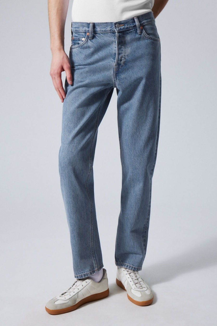 Online Weekday Barrel Relaxed Tapered Jeans