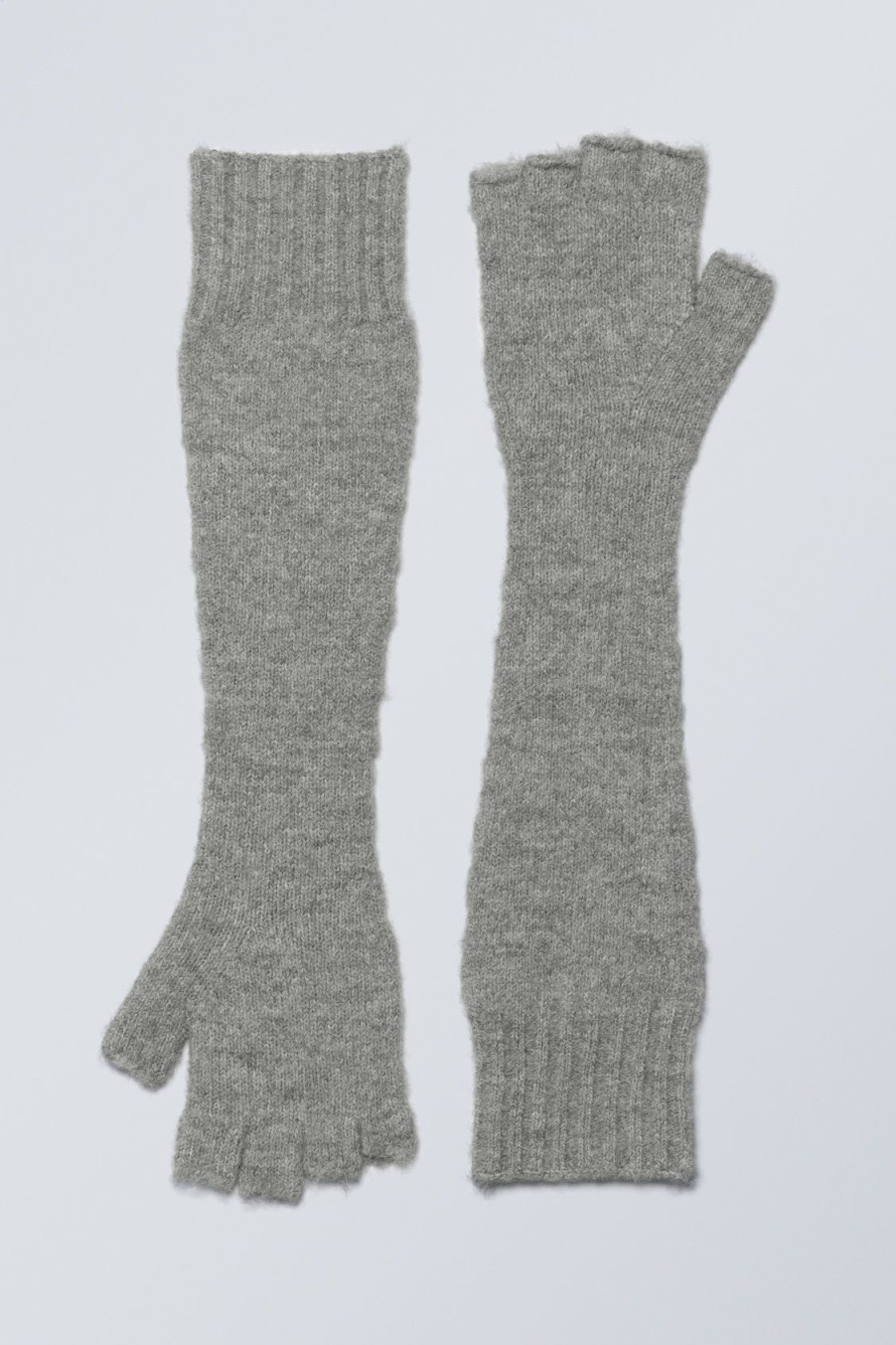 New Weekday Long Knitted Gloves