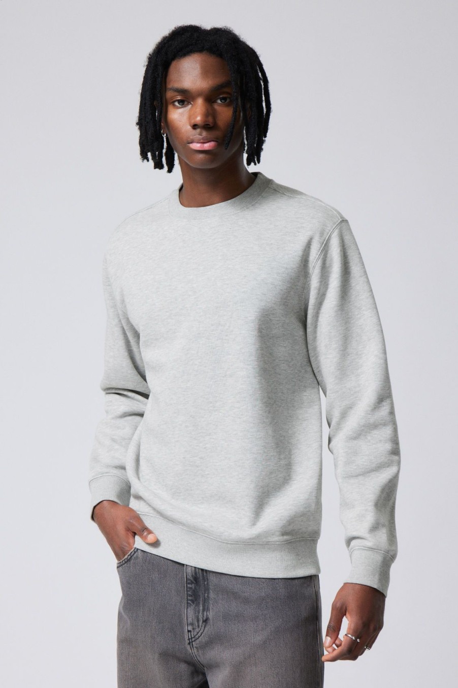 Clearance Weekday Standard Midweight Sweatshirt