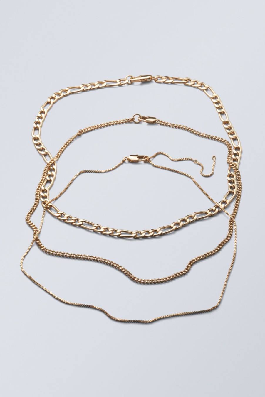 Best Weekday Unity Necklace Set