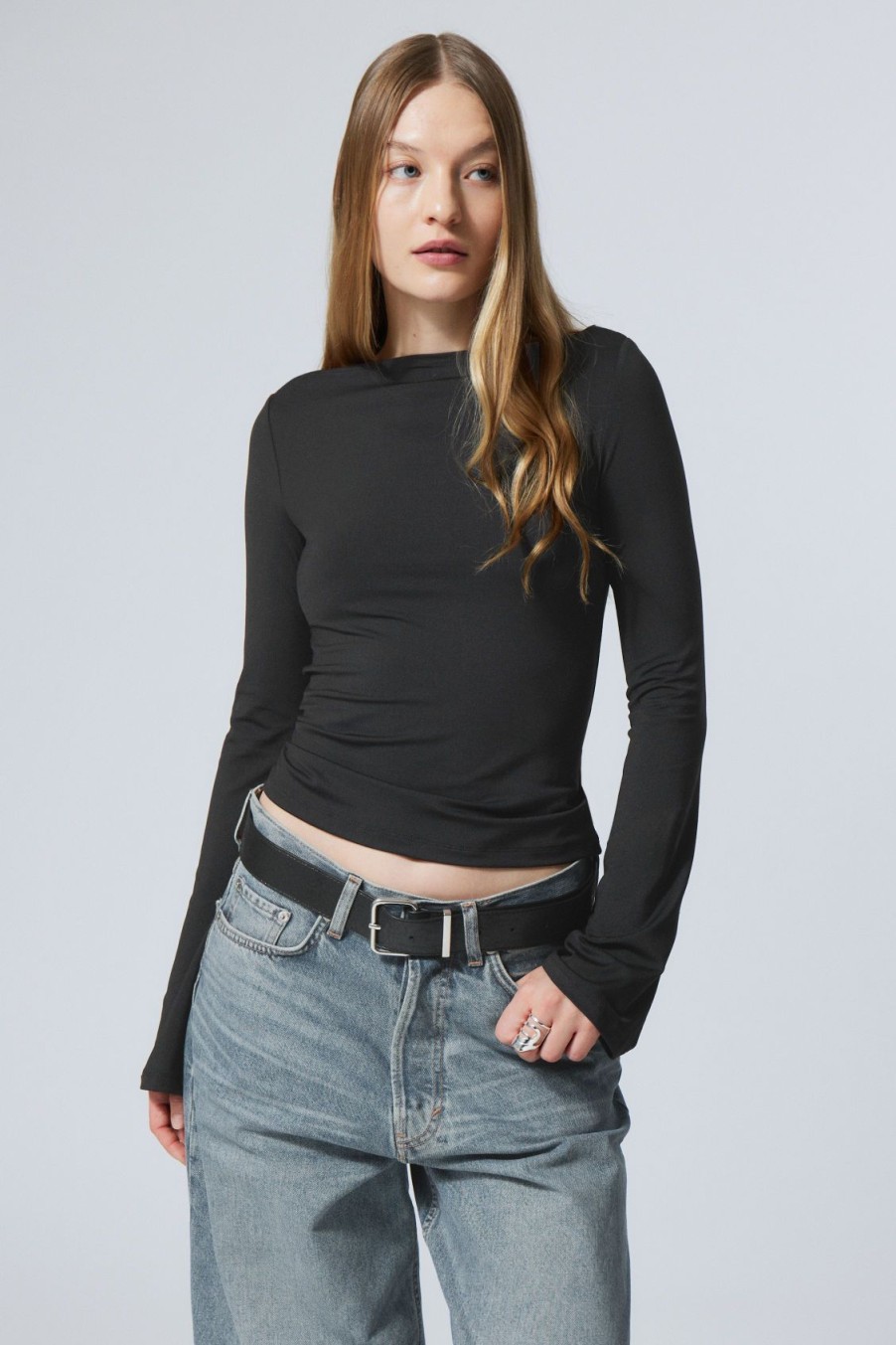 Best Weekday Annie Boatneck Long Sleeve Top