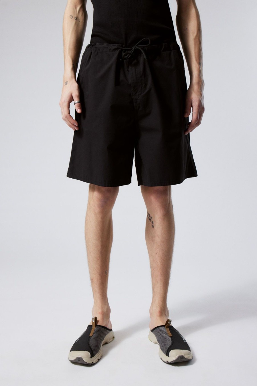 Online Weekday Parachute Loose Shorts