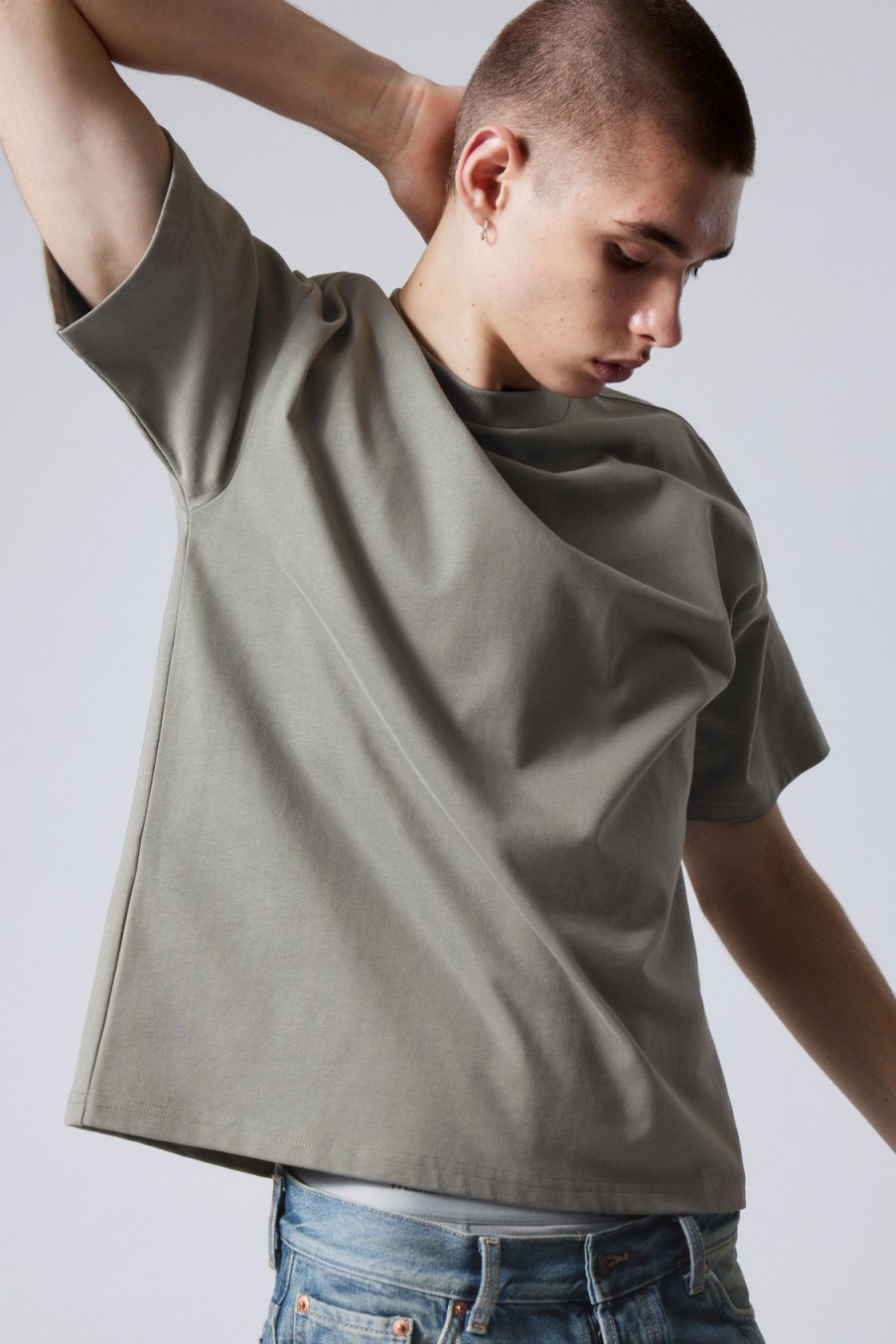 Online Weekday Great Boxy Heavyweight T-Shirt