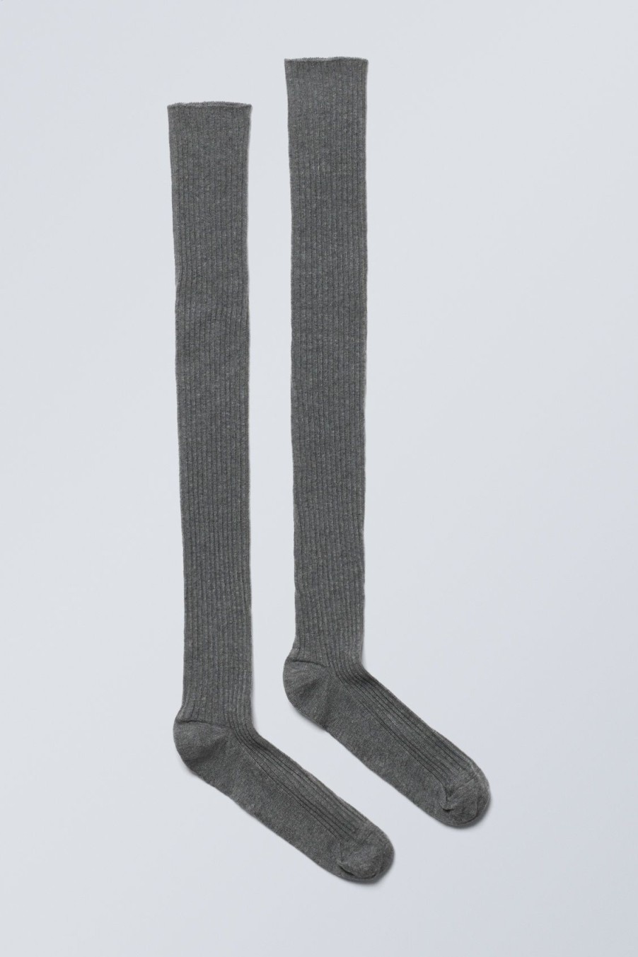 Online Weekday Over-Knee Ribbed Socks