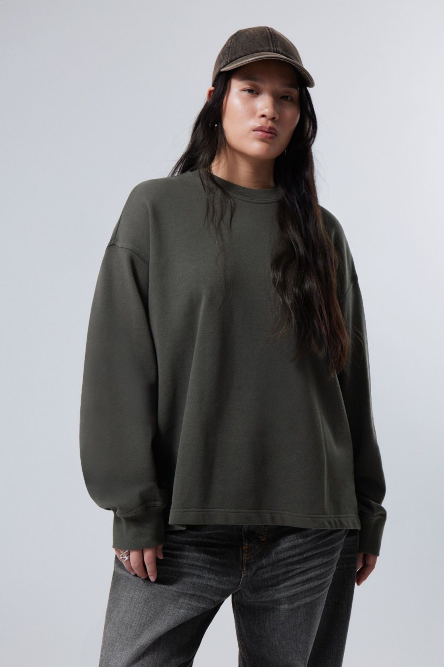 Clearance Weekday Boxy Crew Neck Sweatshirt