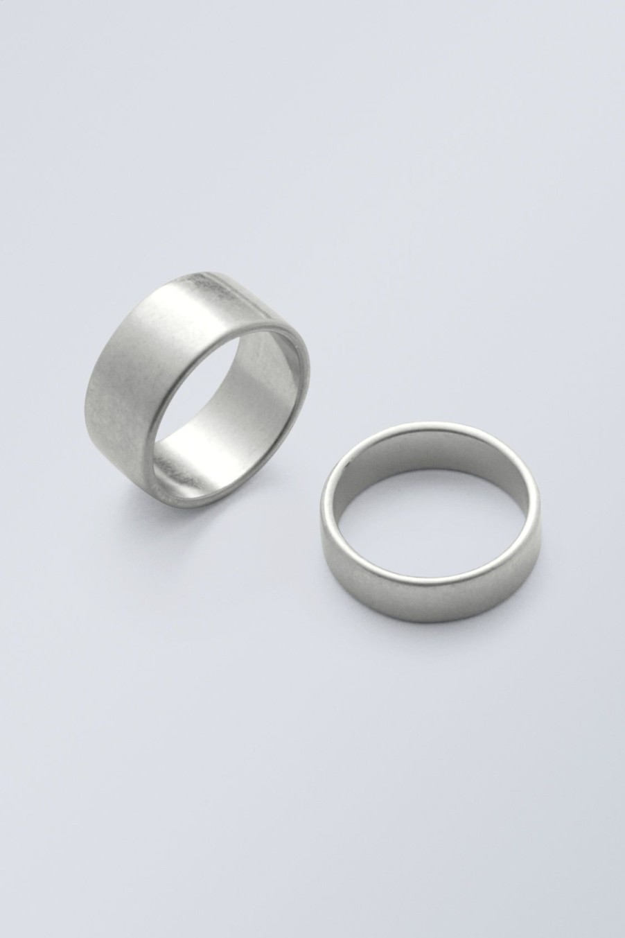 New Weekday Damir Ring Set