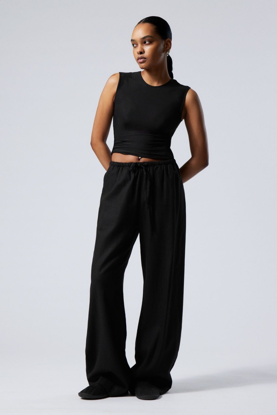 Online Weekday Mia Linen Mix Trousers