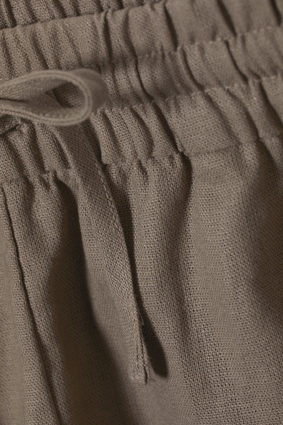 Online Weekday Tyler Linen Blend Shorts