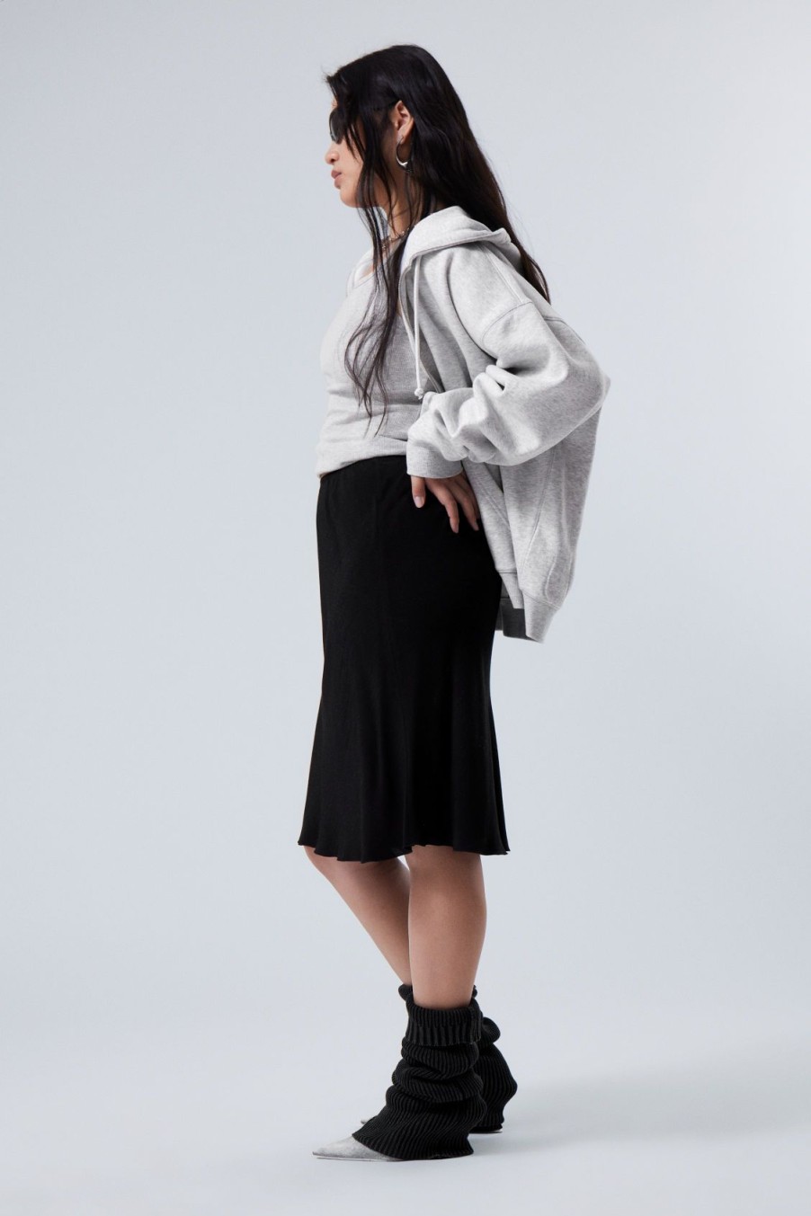 Clearance Weekday Knee-Length Pull-On Skirt