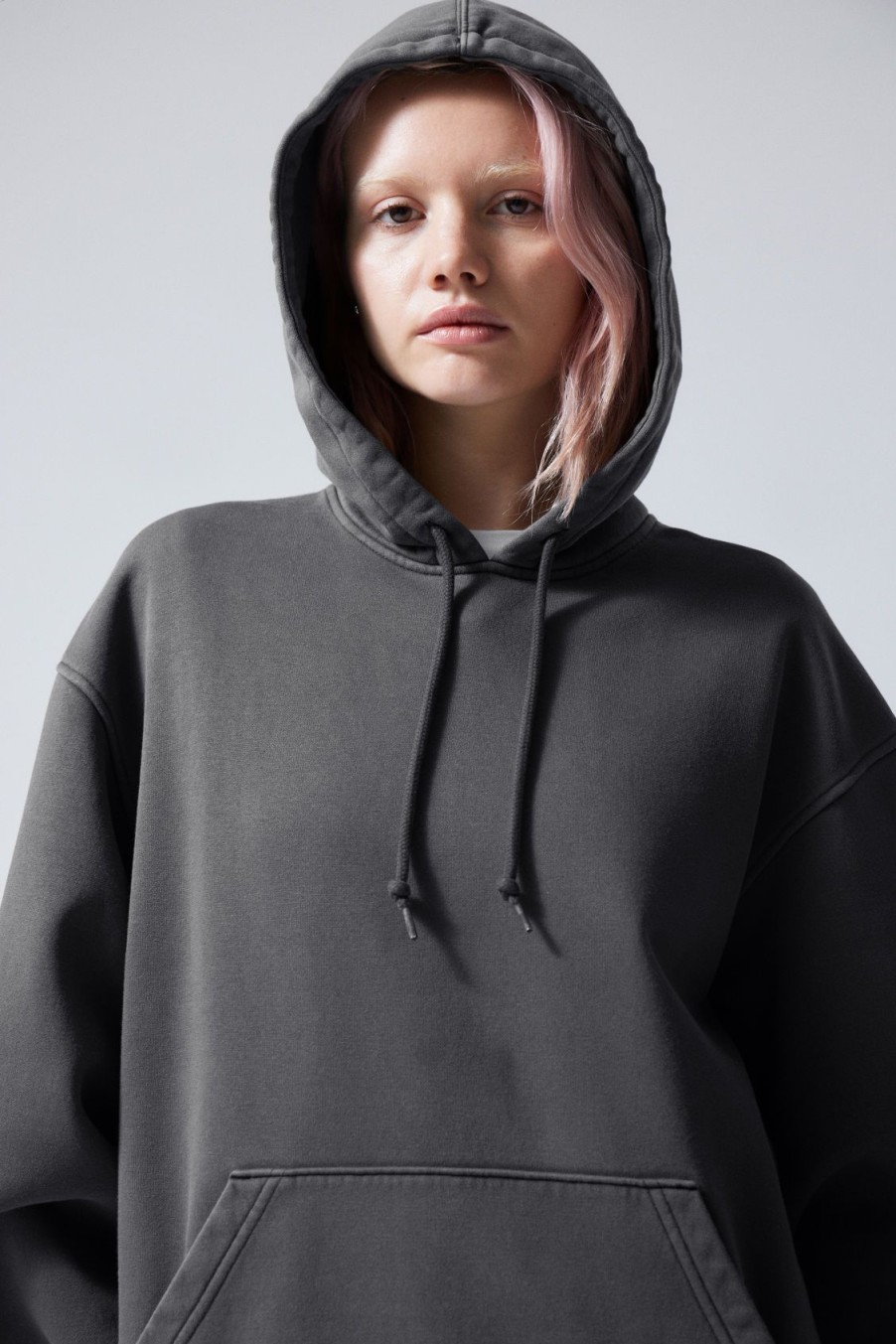 Best Weekday Essence Washed Oversized Hoodie