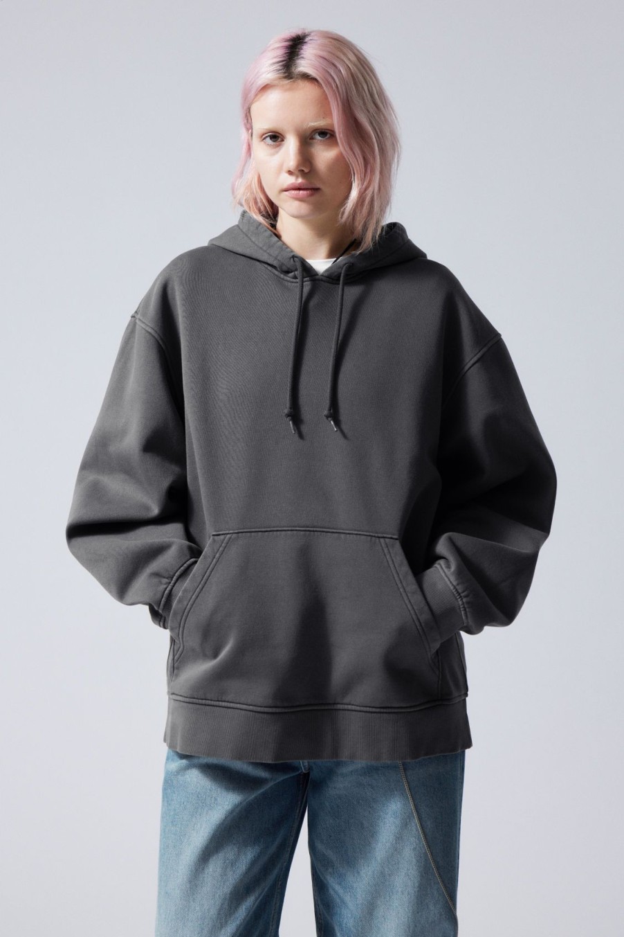 Best Weekday Essence Washed Oversized Hoodie