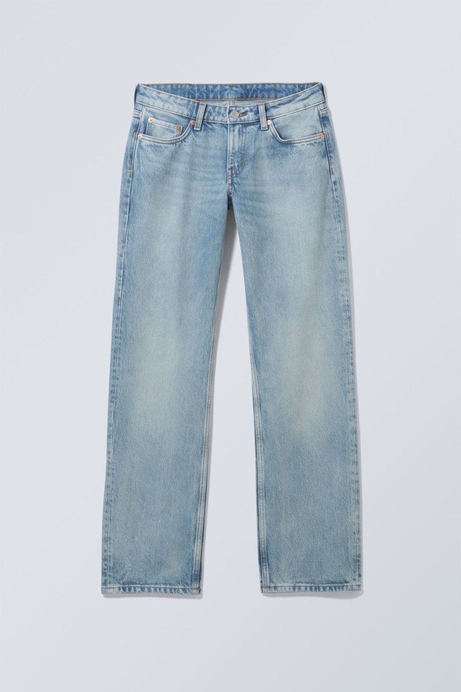 Hot Weekday Arrow Low Straight Jeans