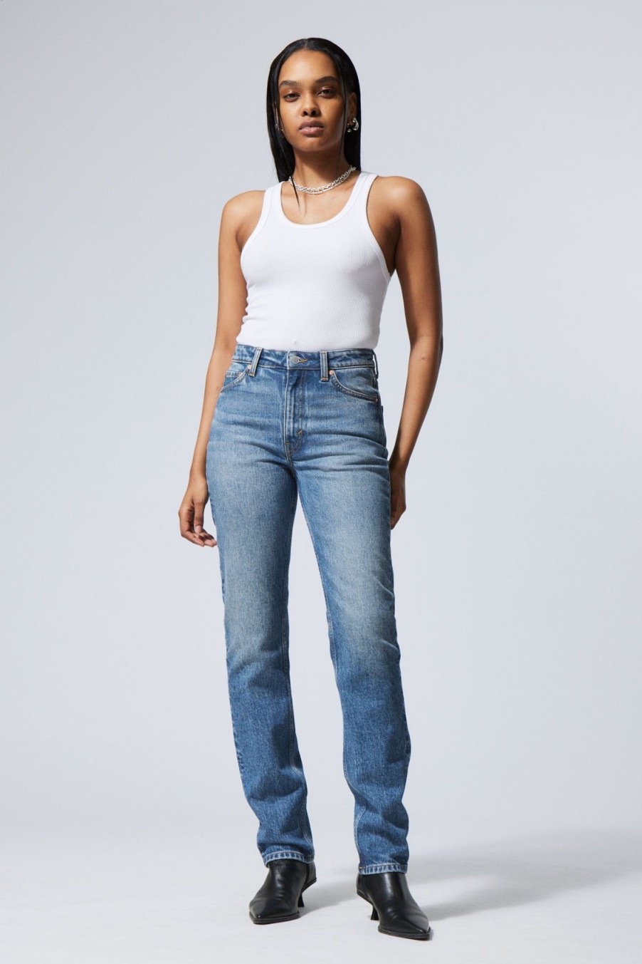 Hot Weekday Smooth High Slim Jeans