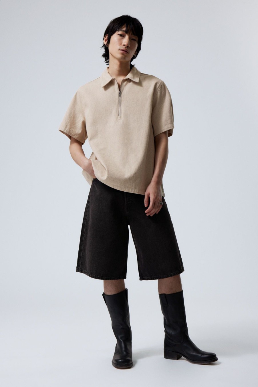 New Weekday Relaxed Linen Blend Short Sleeve Shirt